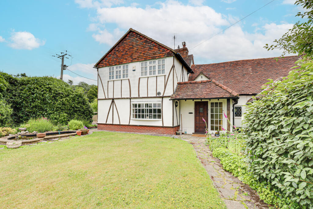 Apps Pond, Appspond Lane, Potters Crouch, AL2