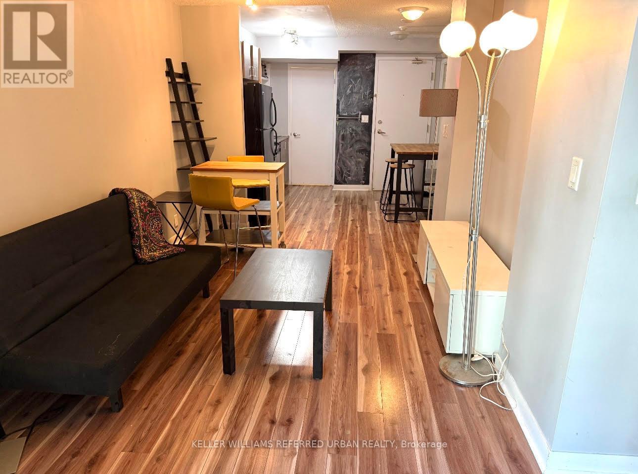 211 - 600 FLEET STREET|Toronto (Niagara), Ontario M5V1B7