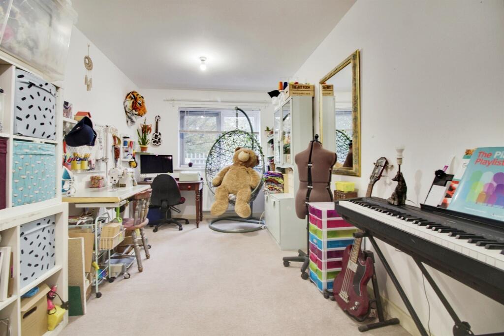 Additional image 12 of Appletree Way, Welwyn Garden City