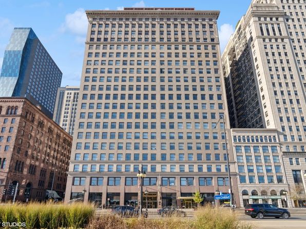 330 S Michigan Ave APT 1607, Chicago, IL 60604