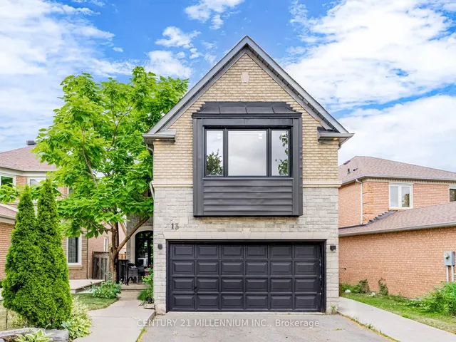 13 Rocky Mountain Cres