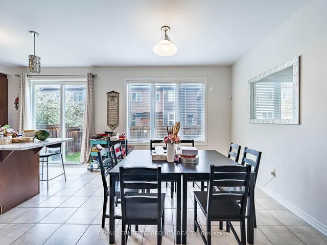 Additional image 14 of 903 Penson Cres