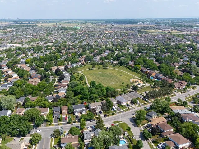 Additional image 50 of 841 Coulson Ave