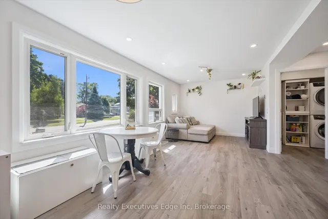 Additional image 10 of 319 Clifton Rd