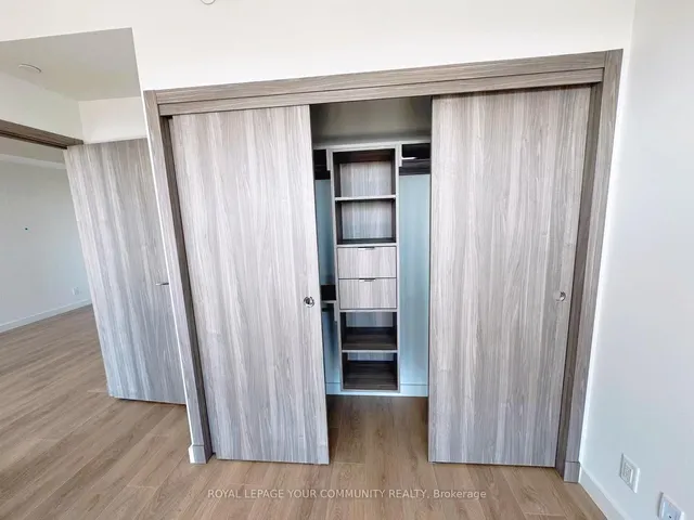 Additional image 10 of 27 McMahon Dr Unit 2005