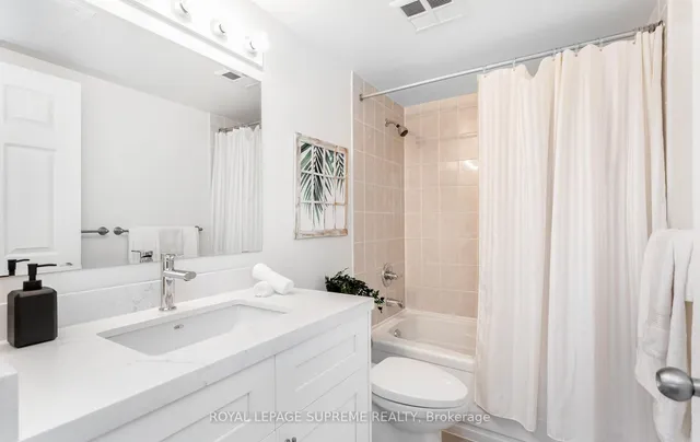 Additional image 26 of 35 Finch Ave Unit 502