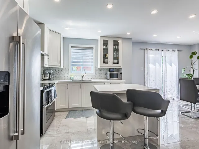 Additional image 19 of 52 Mozart Cres