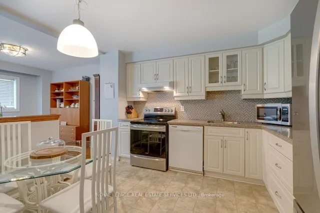 Additional image 4 of 584 Forestwood Cres
