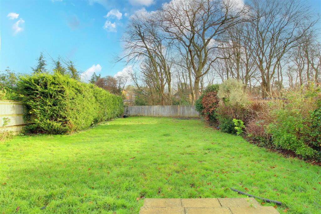 Additional image 10 of Calder Avenue, Brookmans Park