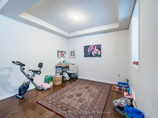 Additional image 13 of 903 Penson Cres