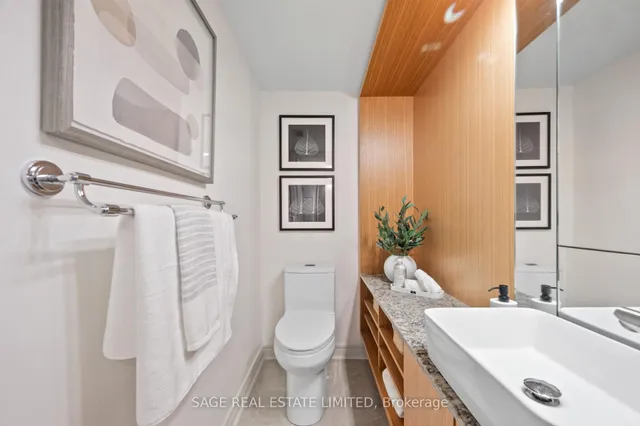 Additional image 27 of 232 St George St Unit 15