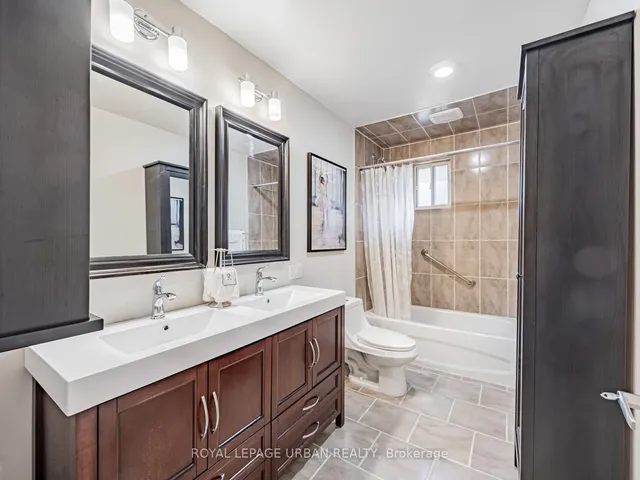 Additional image 34 of 16 Mozart Ave