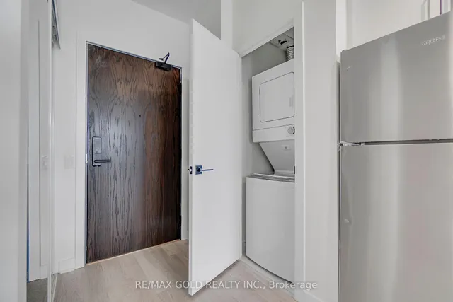 Additional image 34 of 2782 Barton St Unit 803