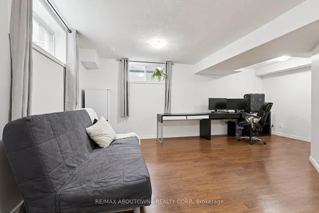 Additional image 37 of 46 Gravel Ridge Tr