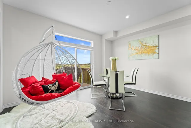 Additional image 15 of 24 Wainwright Dr