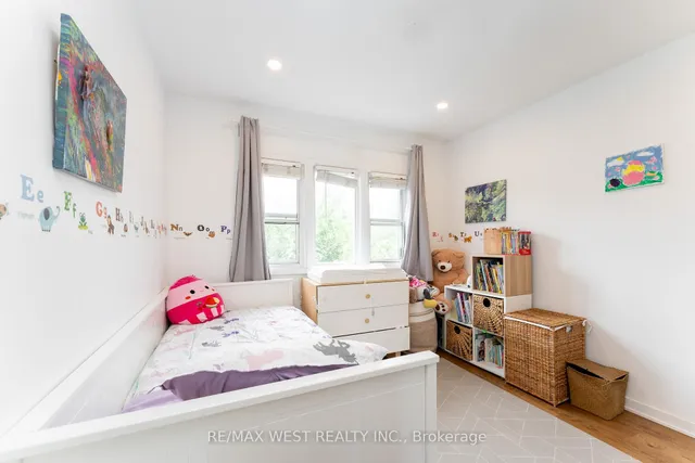 Additional image 11 of 420 Kingston Rd