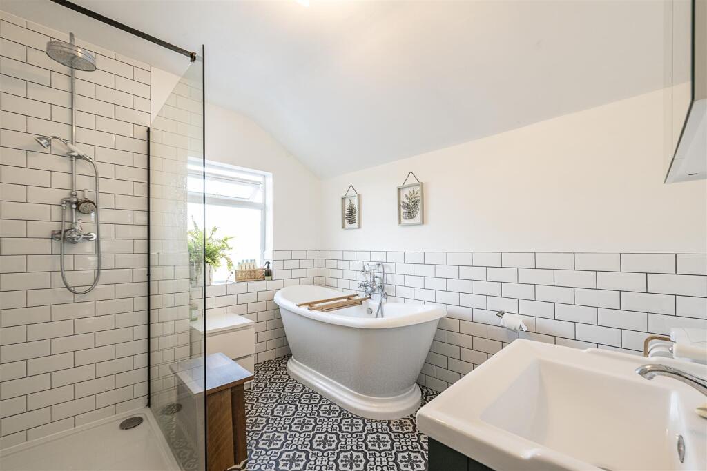 Additional image 11 of Park Hill, Harpenden