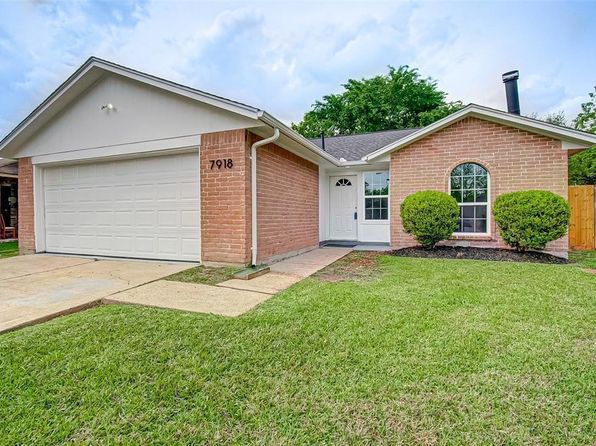 7918 Battleoak Dr, Houston, TX 77040