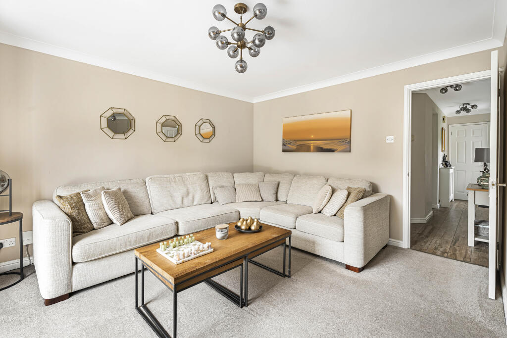 Additional image 3 of Cypress Avenue, Welwyn Garden City, Hertfordshire, AL7