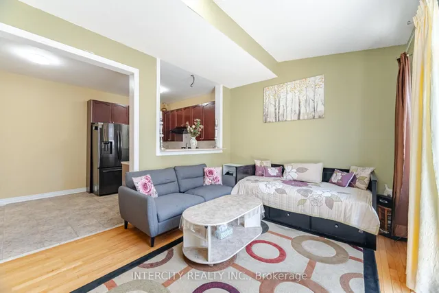 Additional image 15 of 30 Pape Dr