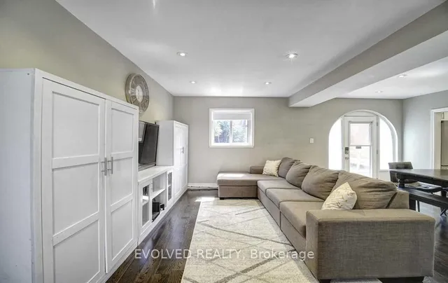 Additional image 11 of 15 Esterbrooke Ave Unit 132