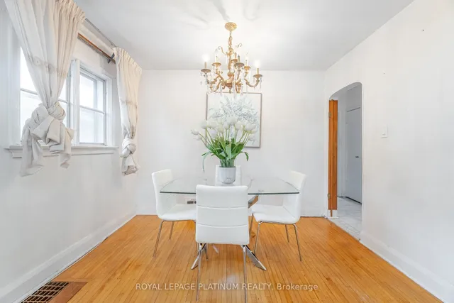 Additional image 3 of 79 Manitoba St