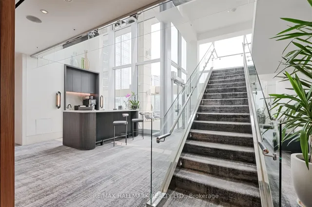 Additional image 2 of 183 Wellington St Unit 3303