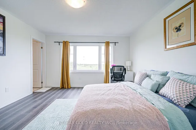 Additional image 33 of 10 Freedom Cres Unit 8
