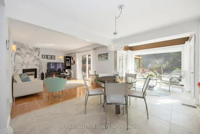 Additional image 12 of 43 Lawnview Dr