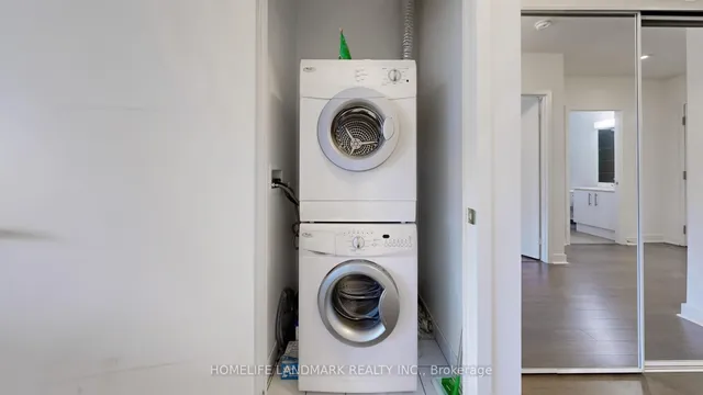 Additional image 23 of 58 Orchard View Blvd Unit 308