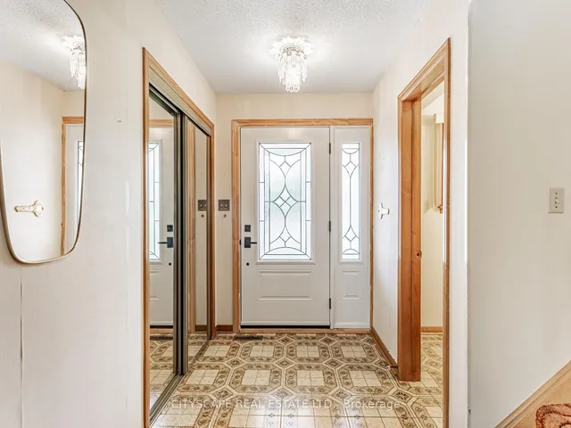 Additional image 4 of 44 Pottery Cres