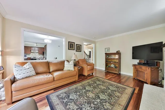 房产图片 21 - 1343 格罗斯文诺街