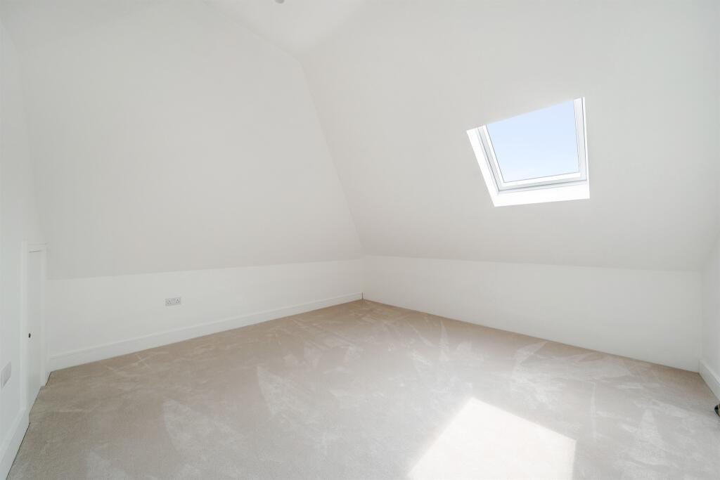 Additional image 14 of Mount Pleasant Lane, Bricket Wood, St. Albans