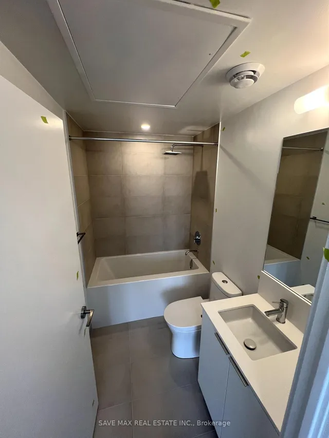 Additional image 12 of 8 WELLESLEY St Unit 2709