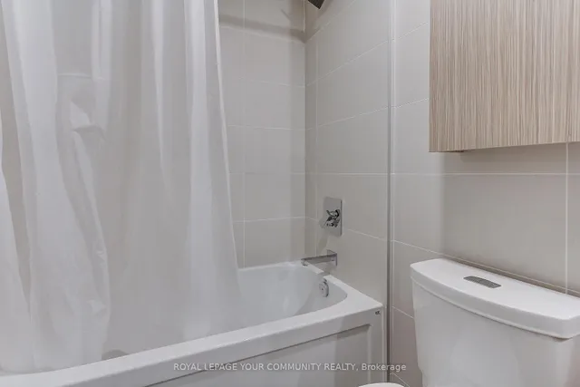 Additional image 32 of 10 Deerlick Crt Unit 2104