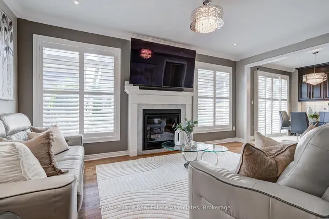 Additional image 16 of 235 Jessie Caverhill Passage