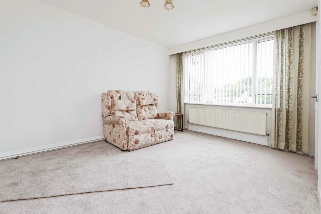 Additional image 7 of Bucklands End Lane, Birmingham