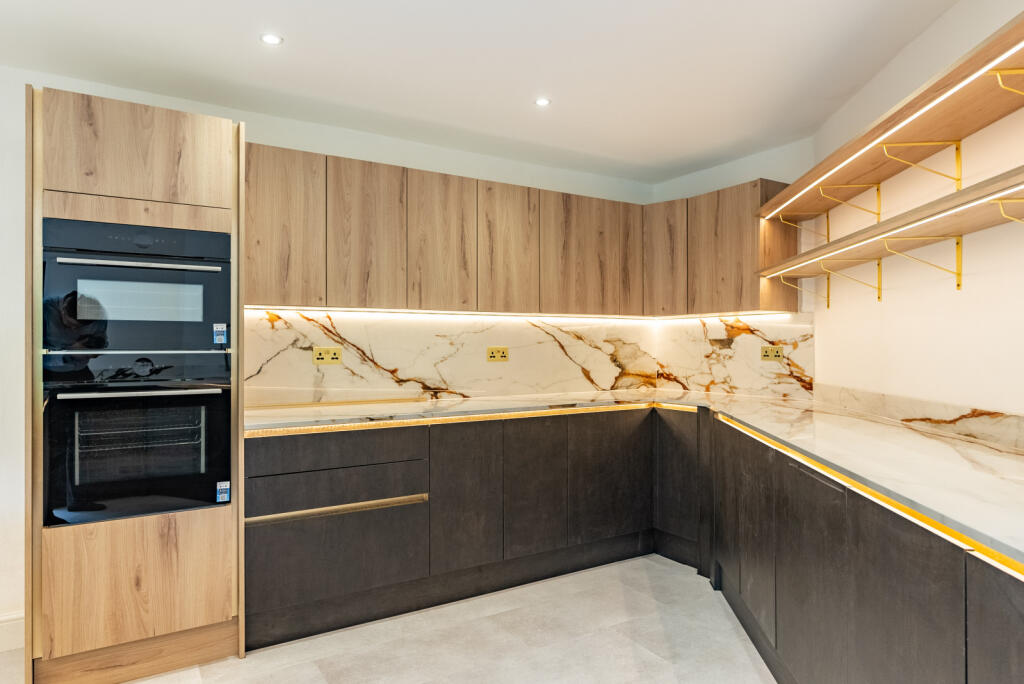 Additional image 7 of Sandpit Lane, St. Albans, Hertfordshire, AL4