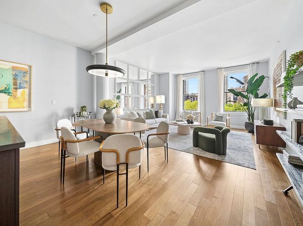 225 5th Ave, New York, NY 