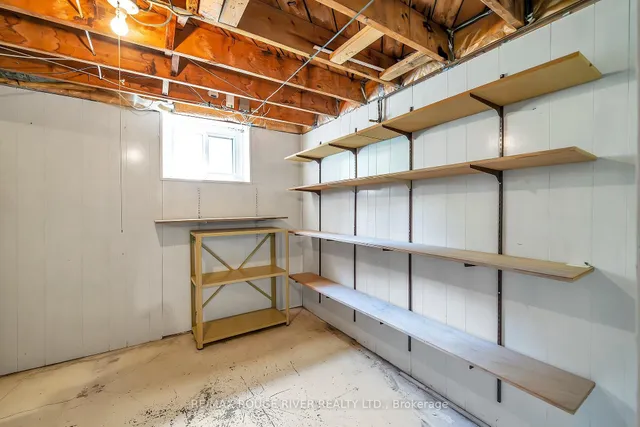 Additional image 28 of 67 Rochman Blvd