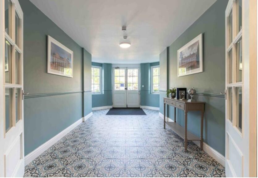 Additional image 5 of Beningfield Drive, Napsbury Park, AL2