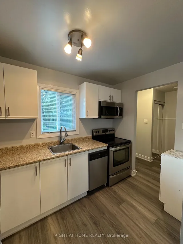 Additional image 14 of 14 Hero Sq