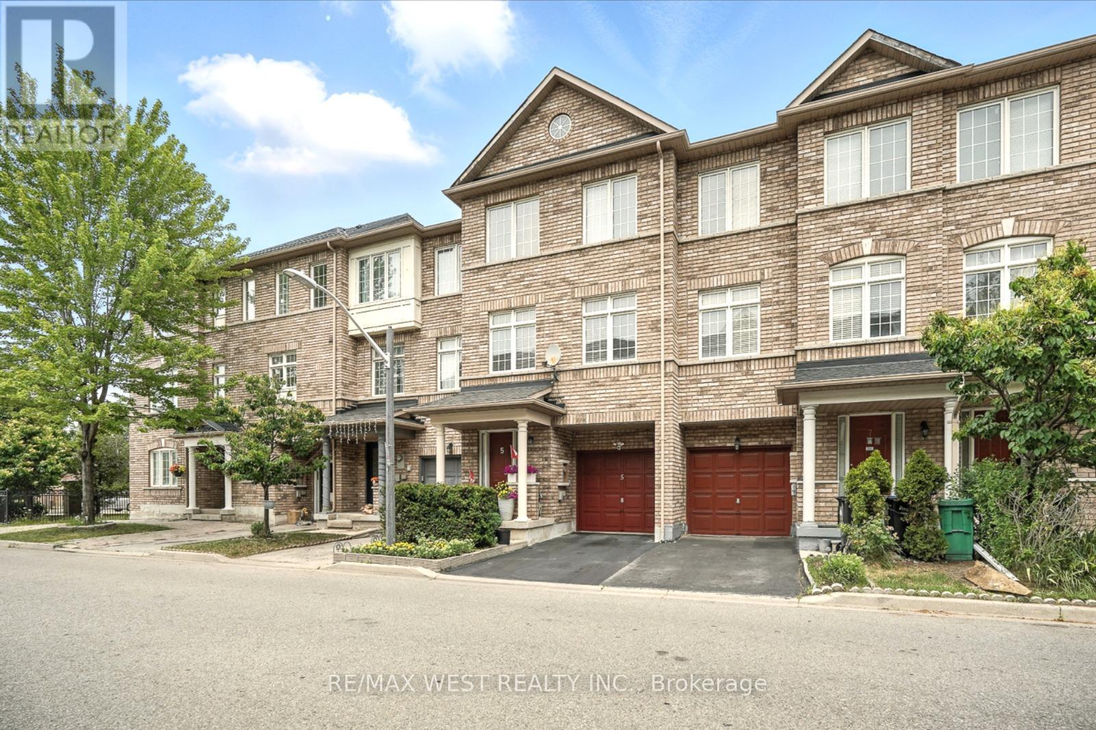 5 - 7035 REXWOOD ROAD|Mississauga (Malton), Ontario L4T4M6