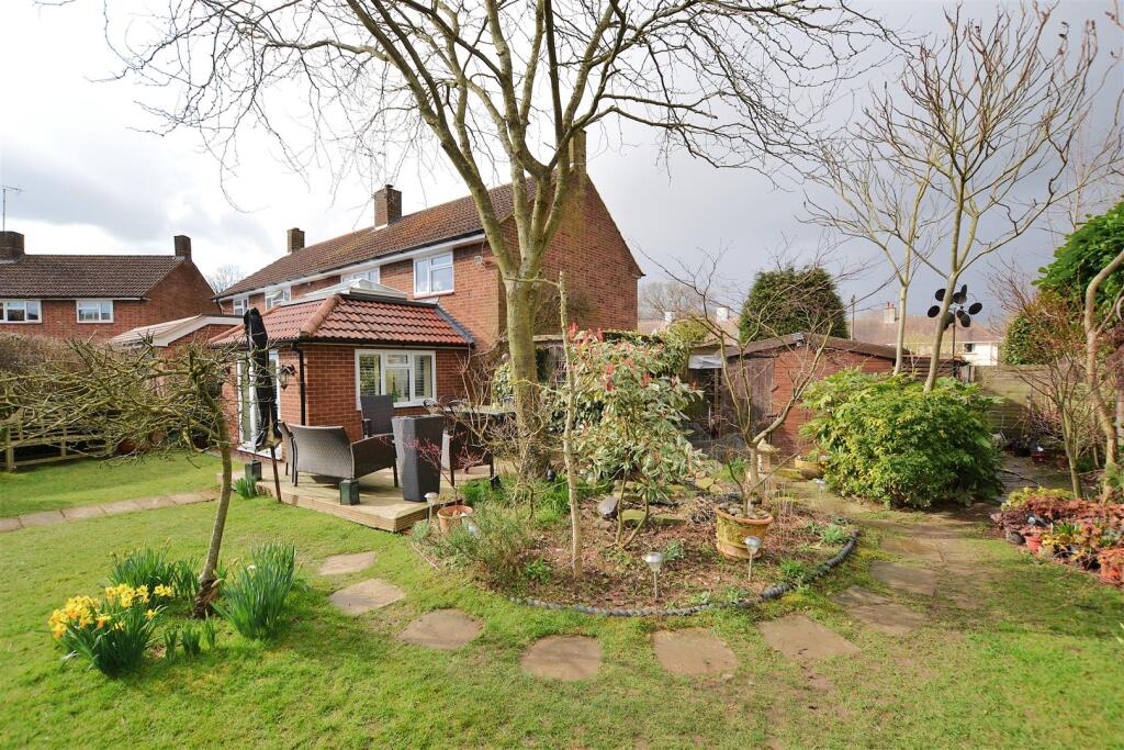 Additional image 34 of Churchill Crescent, Welham Green