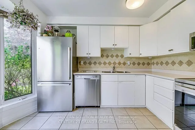 Additional image 9 of 59 Kenninghall Blvd Unit 33