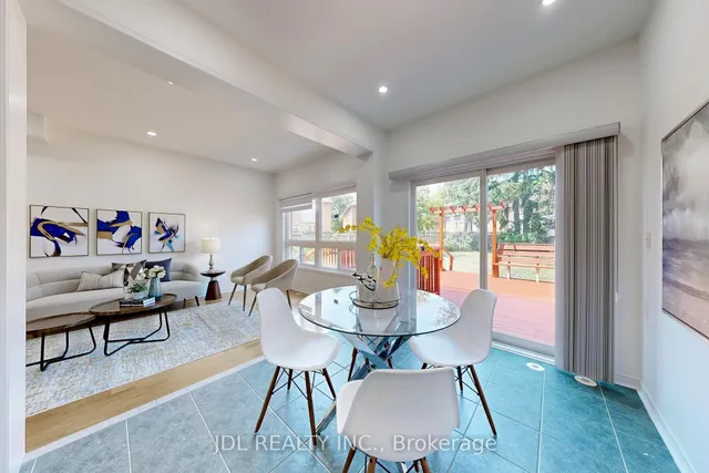 Additional image 11 of 52 Wyper Sq