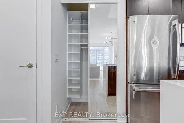 房产图片 26 - 56 Annie Craig Dr 单元 2304