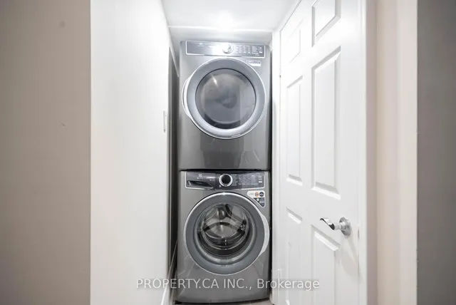 Additional image 43 of 300 Avenue Rd Unit 5