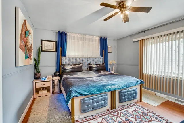 Additional image 11 of 271 Margaret Ave