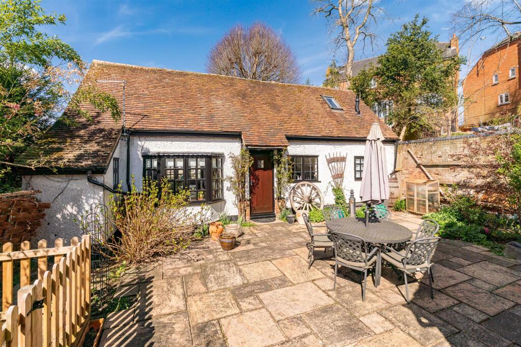 Additional image 27 of Church Street, Welwyn